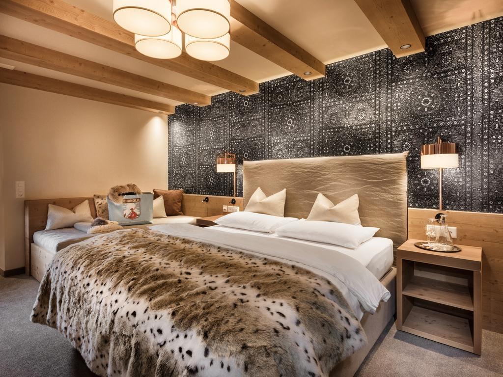Superior Double Room with Balcony