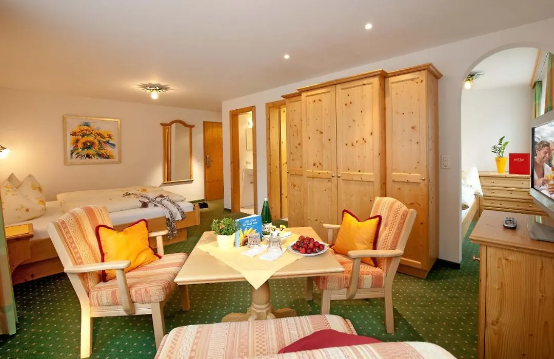 Hotel Post Sport- Und Wellness-1